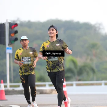 Runner Photo 6449922