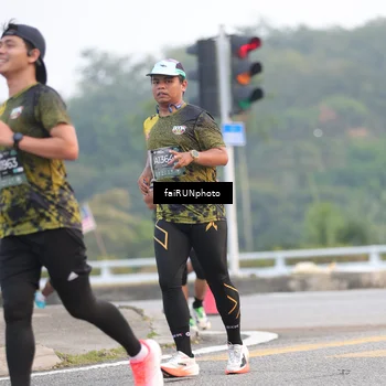 Runner Photo 6449924