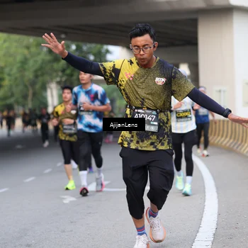 Runner Photo 6449941