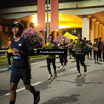 Runner Photo 6449947