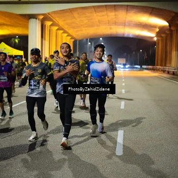 Runner Photo 6450016