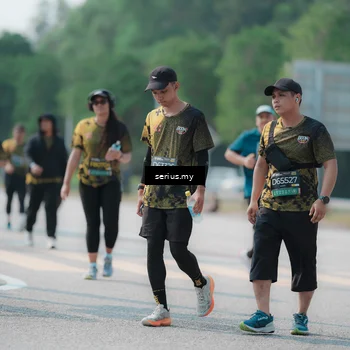 Runner Photo 6450030