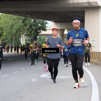 Runner Photo 6450048