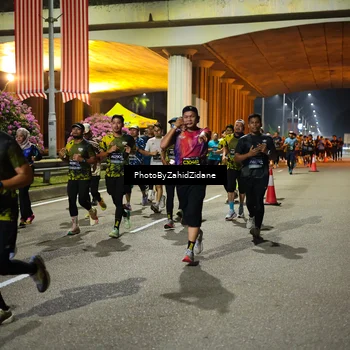 Runner Photo 6450061