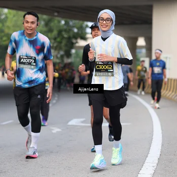 Runner Photo 6450068