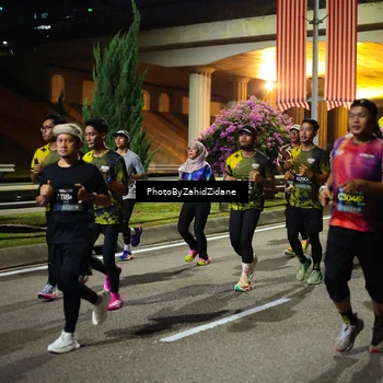 Runner Photo 6450090