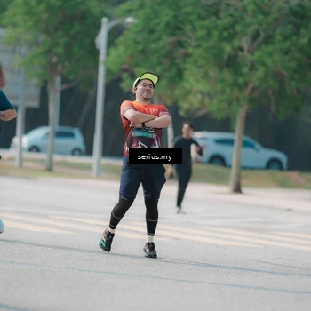 Runner Photo 6450094