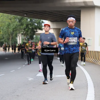 Runner Photo 6450104