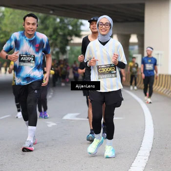 Runner Photo 6450127