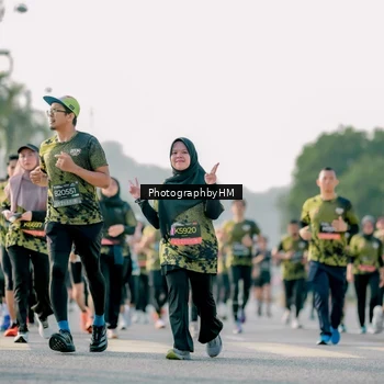 Runner Photo 6450155