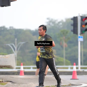 Runner Photo 6450165