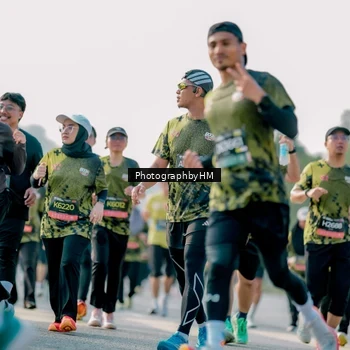 Runner Photo 6450192