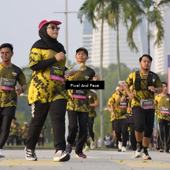 Runner Photo 6450204