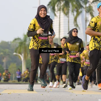 Runner Photo 6450207
