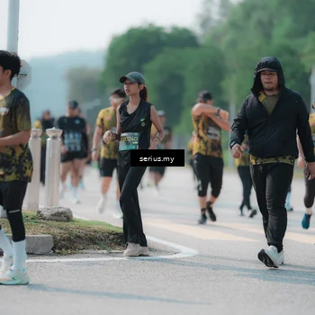Runner Photo 6450213