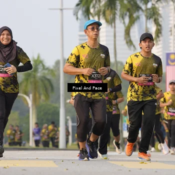 Runner Photo 6450221
