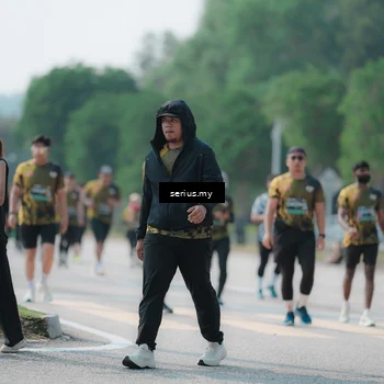 Runner Photo 6450236