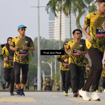 Runner Photo 6450237