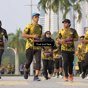Runner Photo 6450241