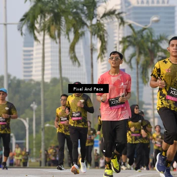 Runner Photo 6450271