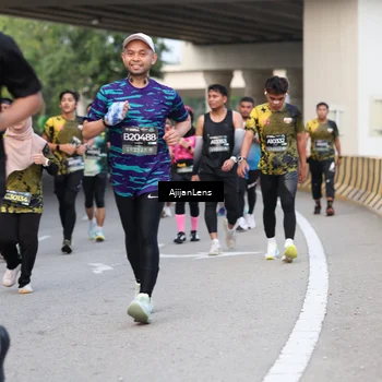 Runner Photo 6450281