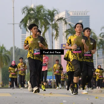 Runner Photo 6450282