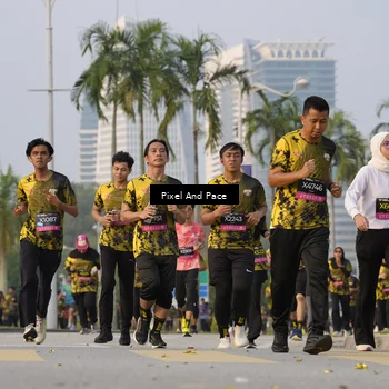 Runner Photo 6450287