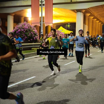 Runner Photo 6450294