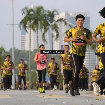Runner Photo 6450299