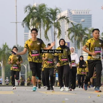 Runner Photo 6450314
