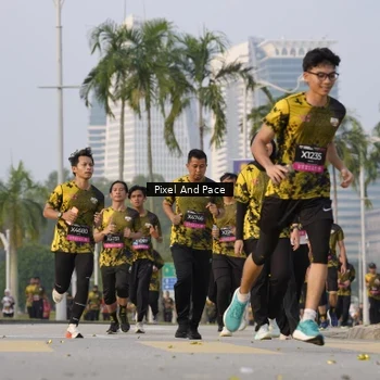 Runner Photo 6450315