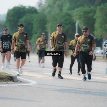 Runner Photo 6450319