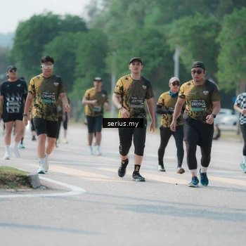 Runner Photo 6450320