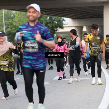 Runner Photo 6450336