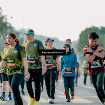 Runner Photo 6450369