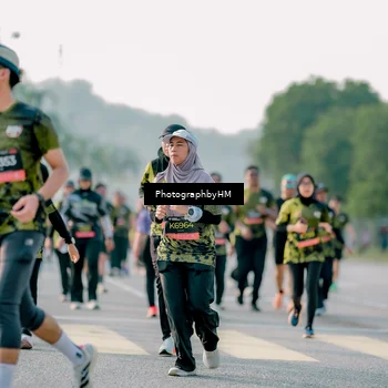 Runner Photo 6450387