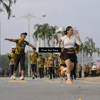 Runner Photo 6450416