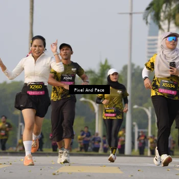 Runner Photo 6450418