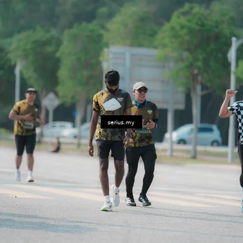 Runner Photo 6450420