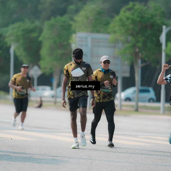 Runner Photo 6450426