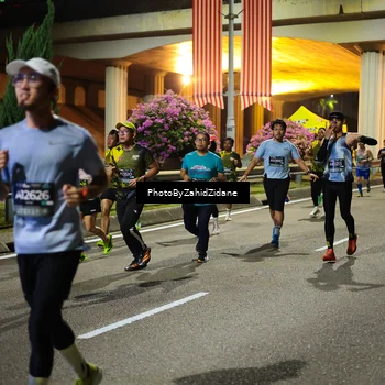 Runner Photo 6450431