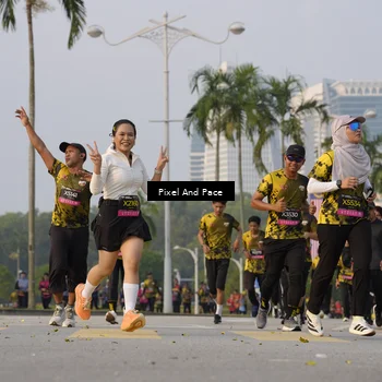 Runner Photo 6450442