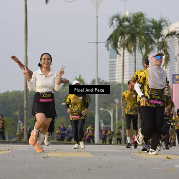 Runner Photo 6450445