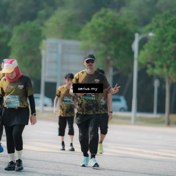 Runner Photo 6450483