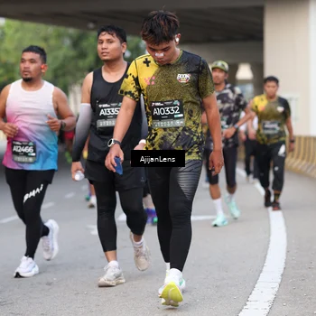 Runner Photo 6450486