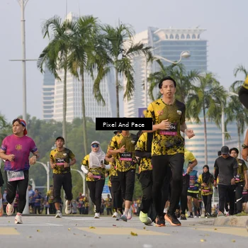 Runner Photo 6450492