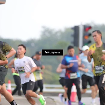 Runner Photo 6450493