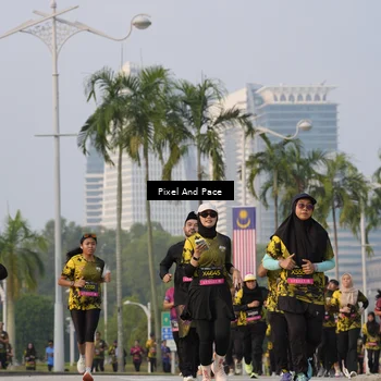 Runner Photo 6450497