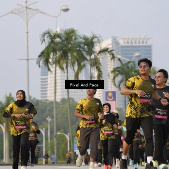 Runner Photo 6450516