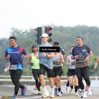 Runner Photo 6450528